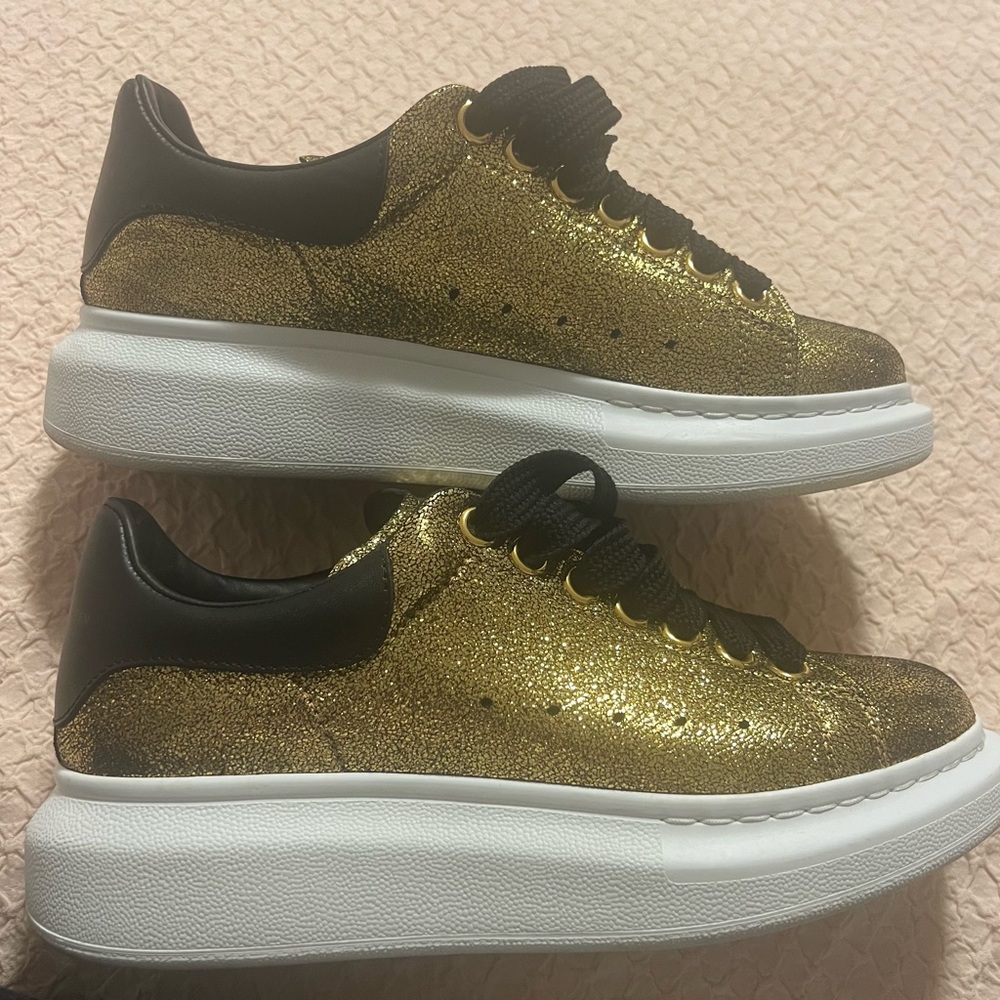 Alexander McQueen oversized trainers